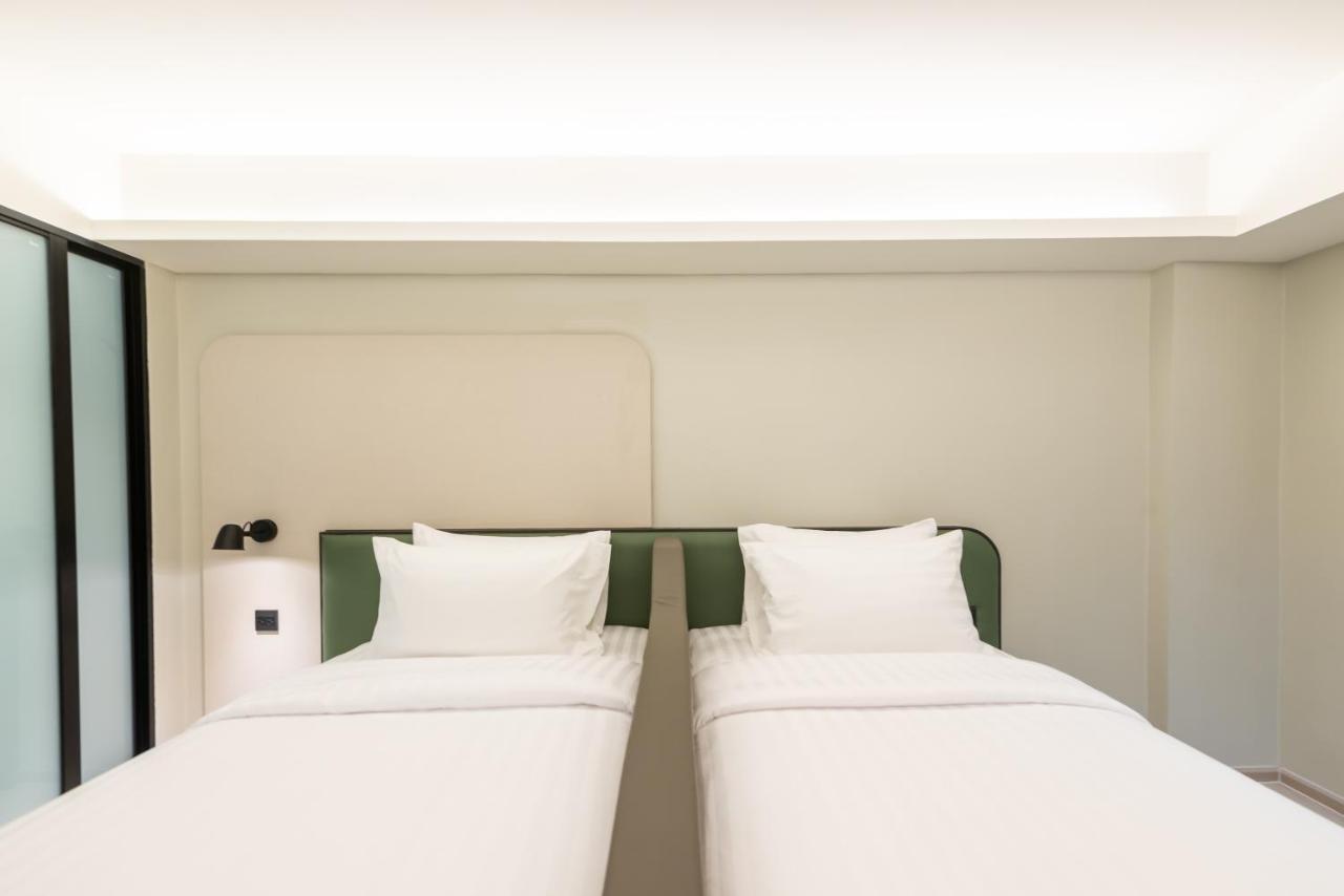 Kaya Heritage Hotel Bangkok Kültér fotó